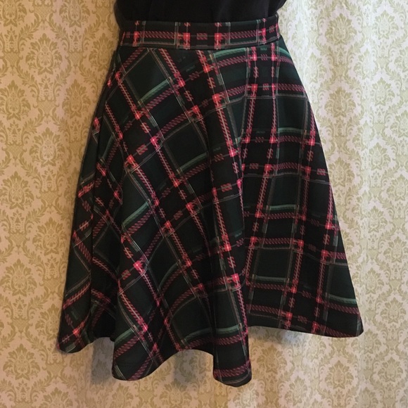 Romeo and Juliet Couture miniskirt - Picture 3 of 8